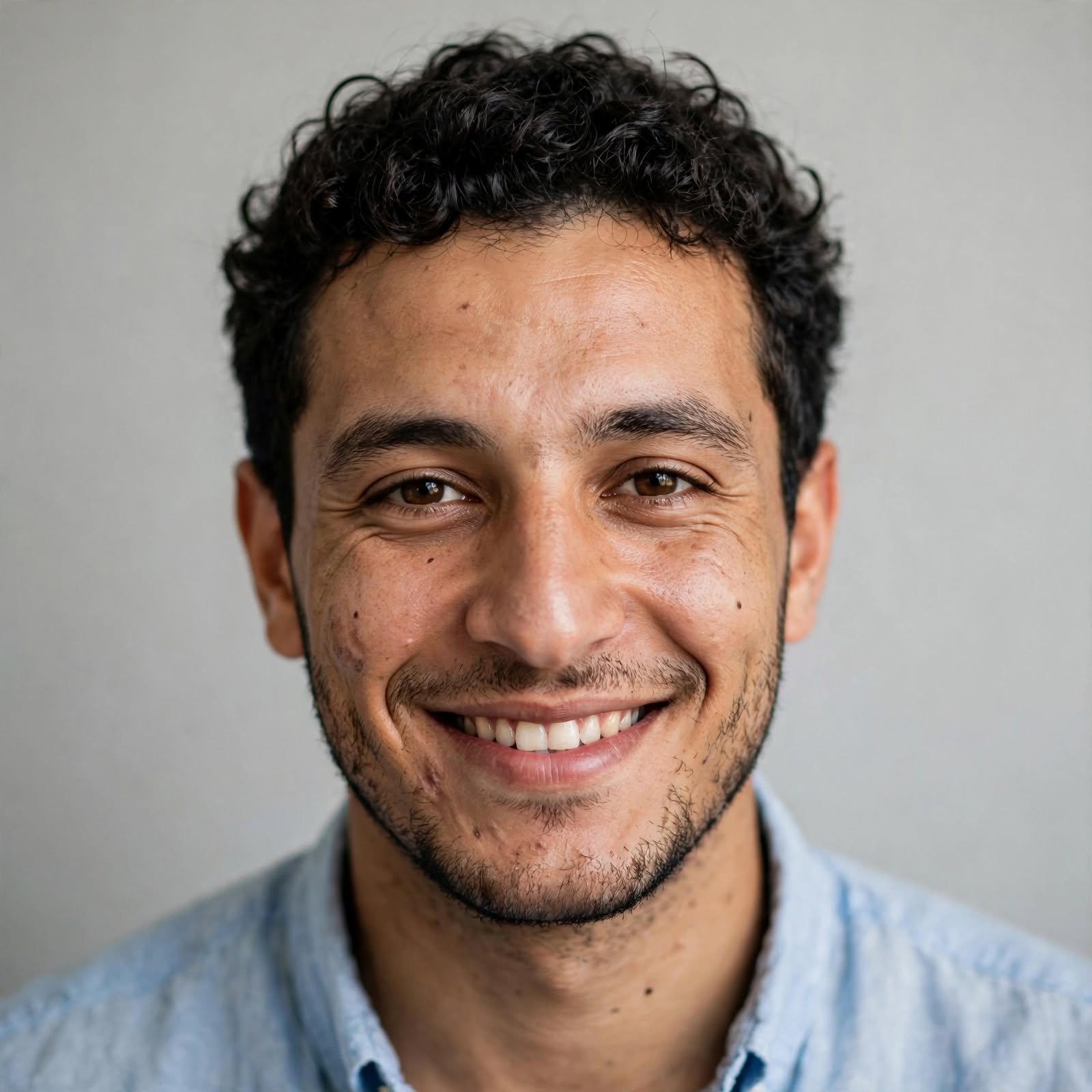 Yassine Amrani, Freelance Designer